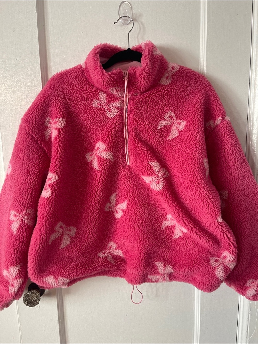 Beach Riot Pink Sherpa Half-Zip Sweater with White Bow Motifs - Picture 3 of 11